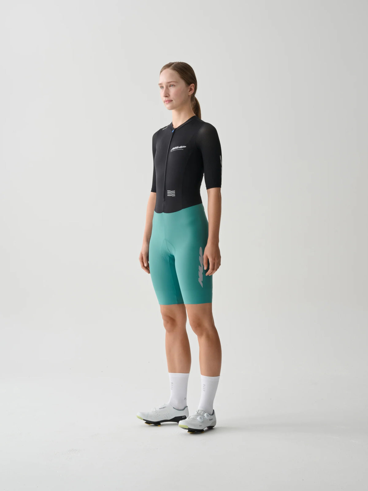 MAAP Eclipse Pro ウィメンズ サイクリング レーススーツ ブラック ディープラグーン | 向けエアロスーツ | CYCLISM