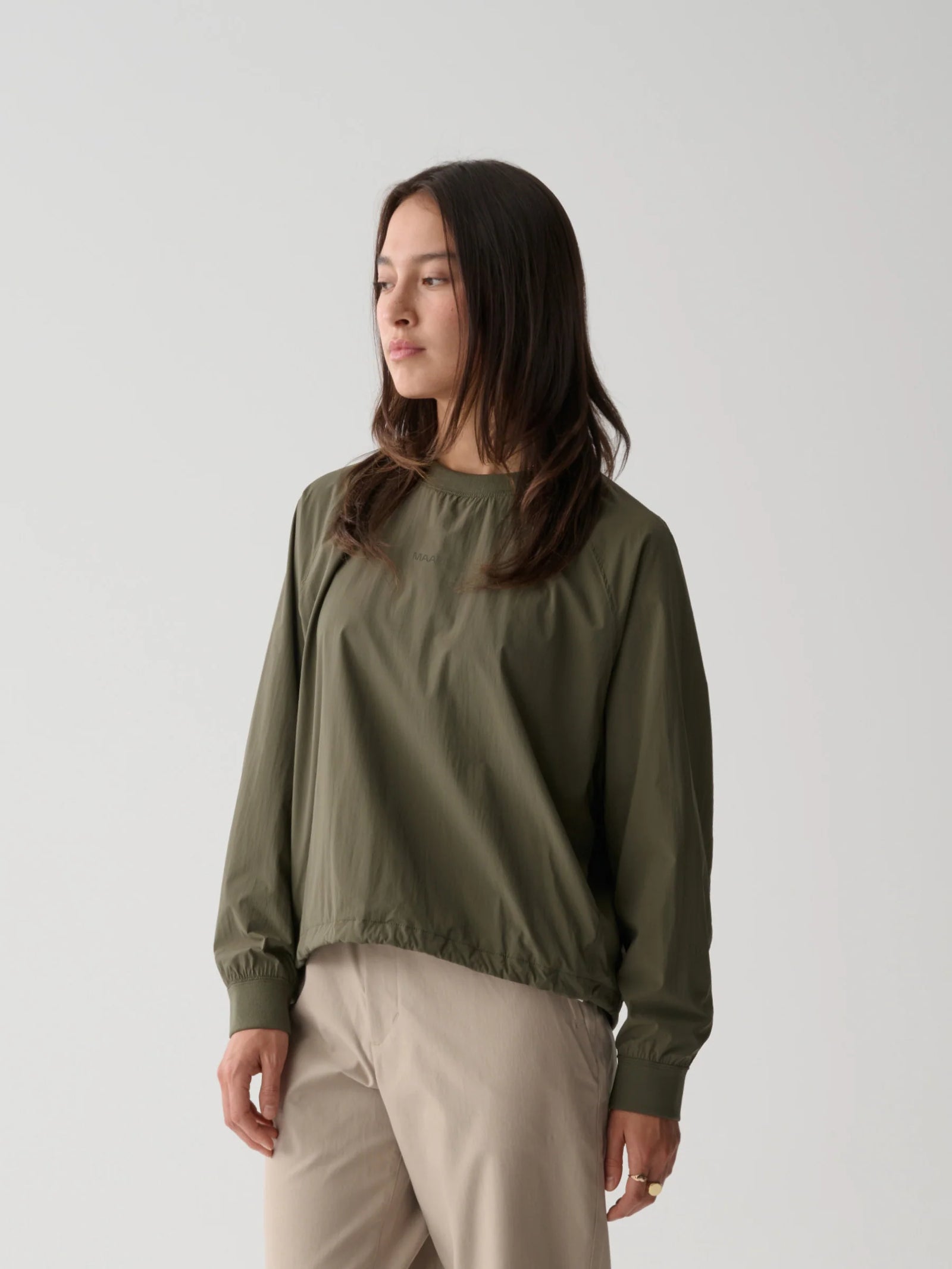 Transit Insulated ウィメンズ クルーシャツ カラマタ｜防風・軽量中綿クルーシャツ｜通勤＆ライド対応 | CYCLISM