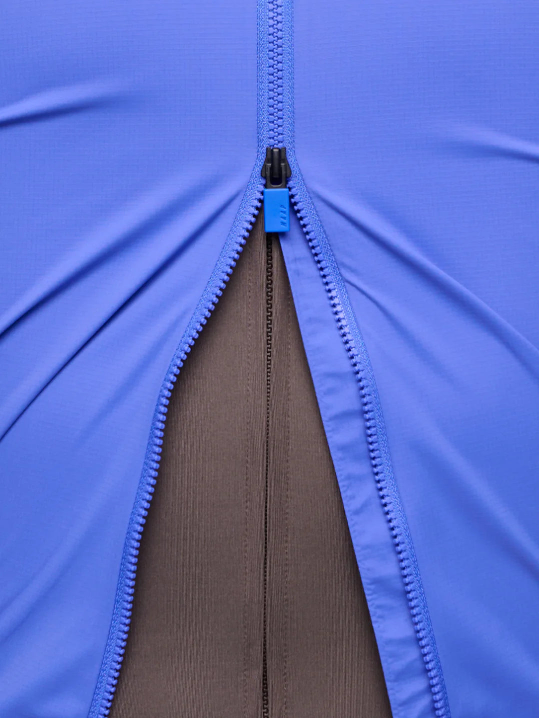 MAAP Women’s Team Flow Vest Amparo Blue ウィメンズ サイクリングベスト | CYCLISM