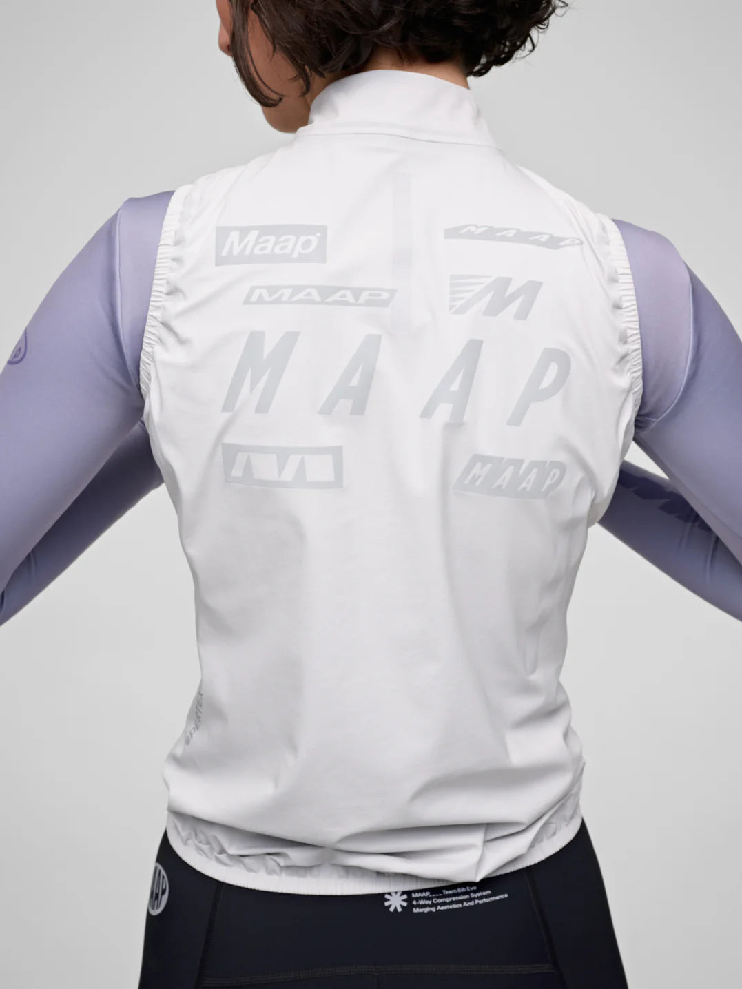 MAAP Women's Drome Atmos Vest White｜防水透湿・超軽量パッカブル レディースサイクルベスト｜CYCLISM
