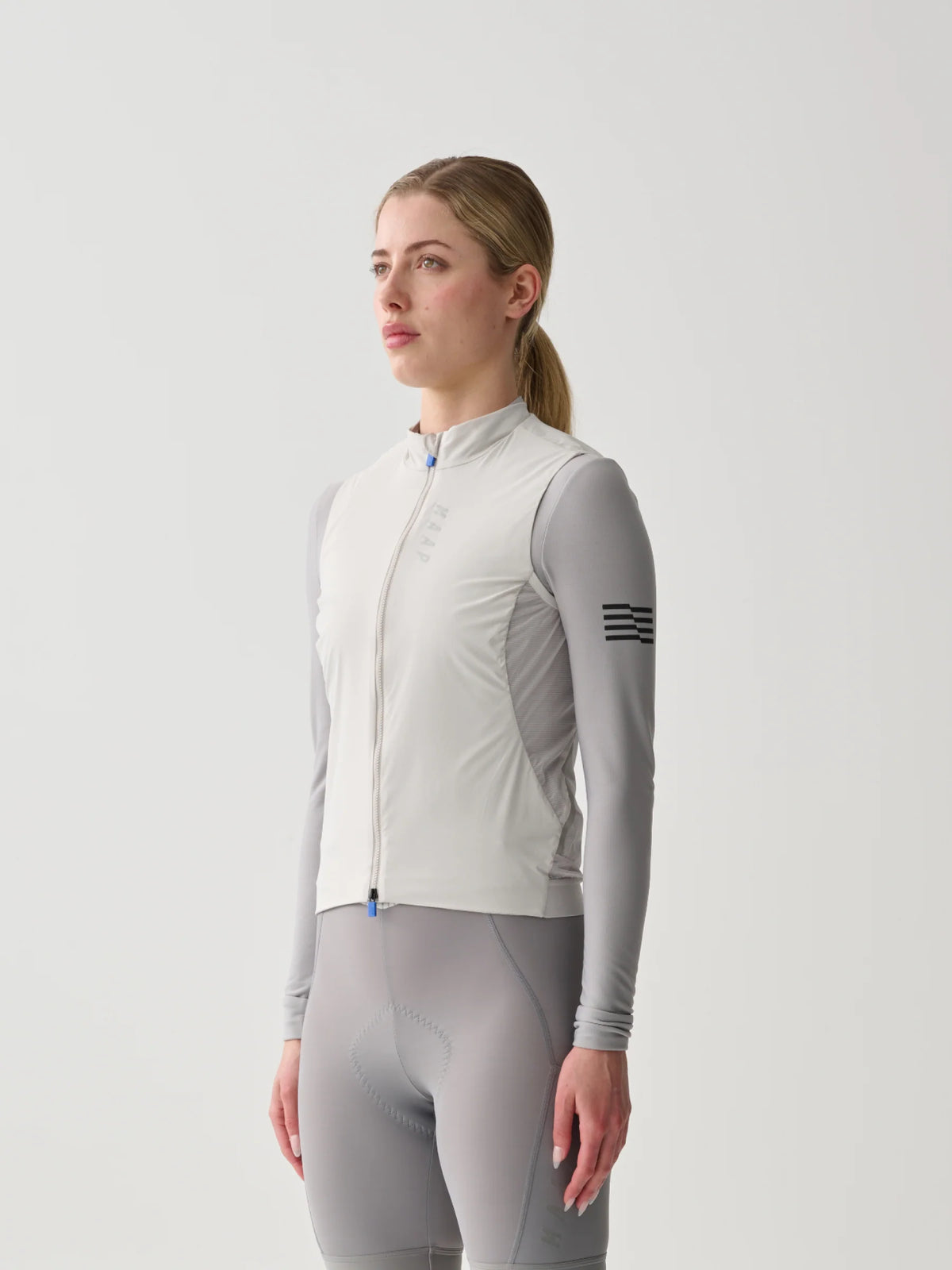 Flow Insulated  サイクルベスト アンタークティカー | 軽量・保温・パッカブルデザイン | CYCLISM