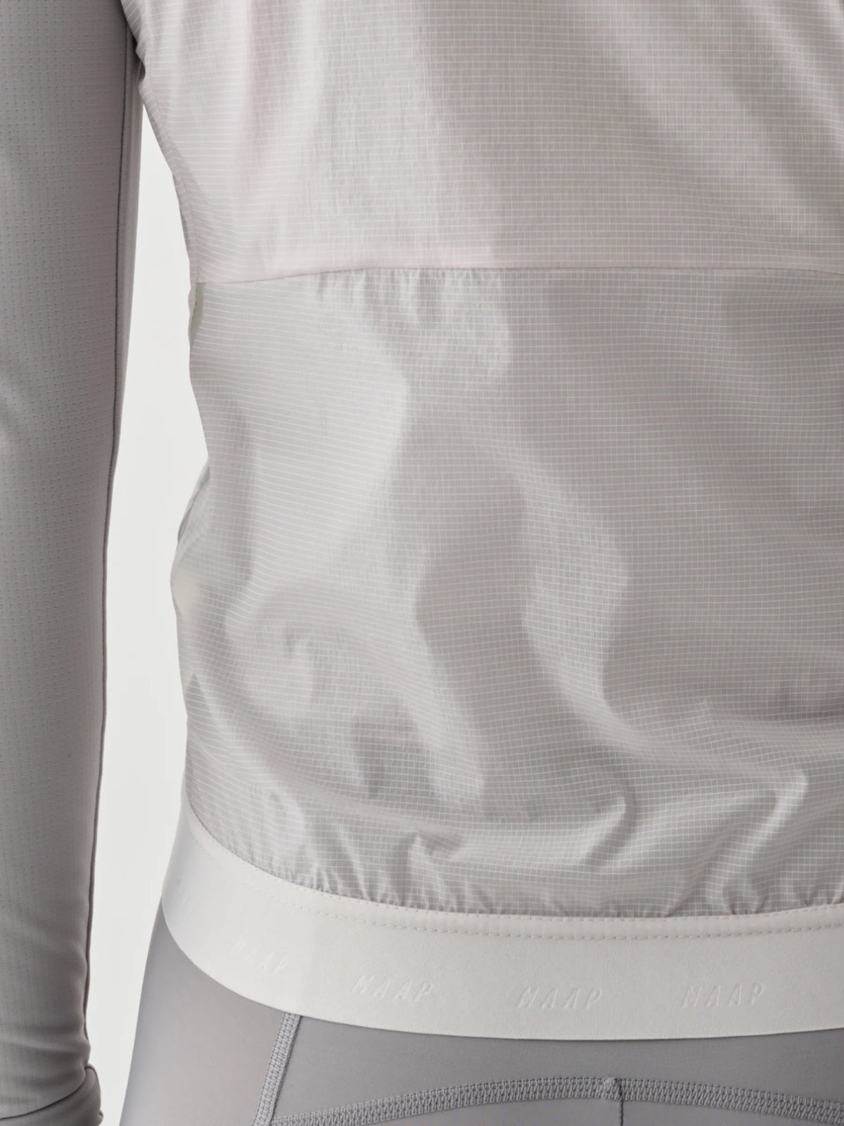 Flow Insulated  サイクルベスト アンタークティカー | 軽量・保温・パッカブルデザイン | CYCLISM