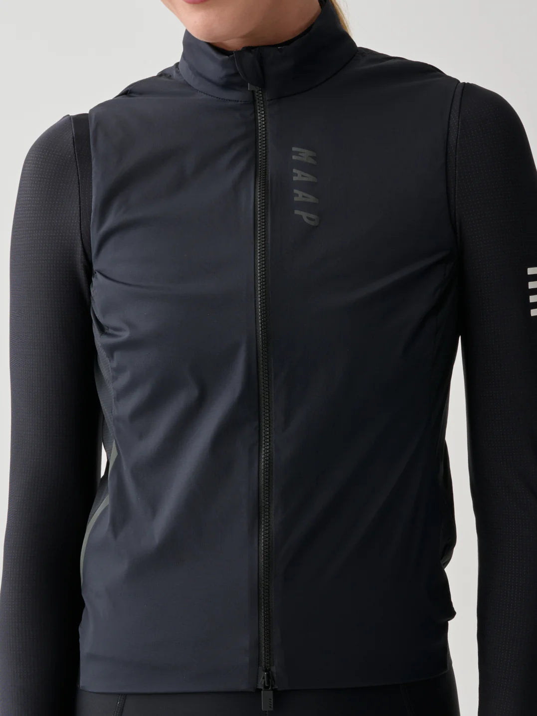 MAAP Women&#39;s Flow Insulated Vest Jet Black ｜冬用レディースサイクルベスト｜CYCLISM