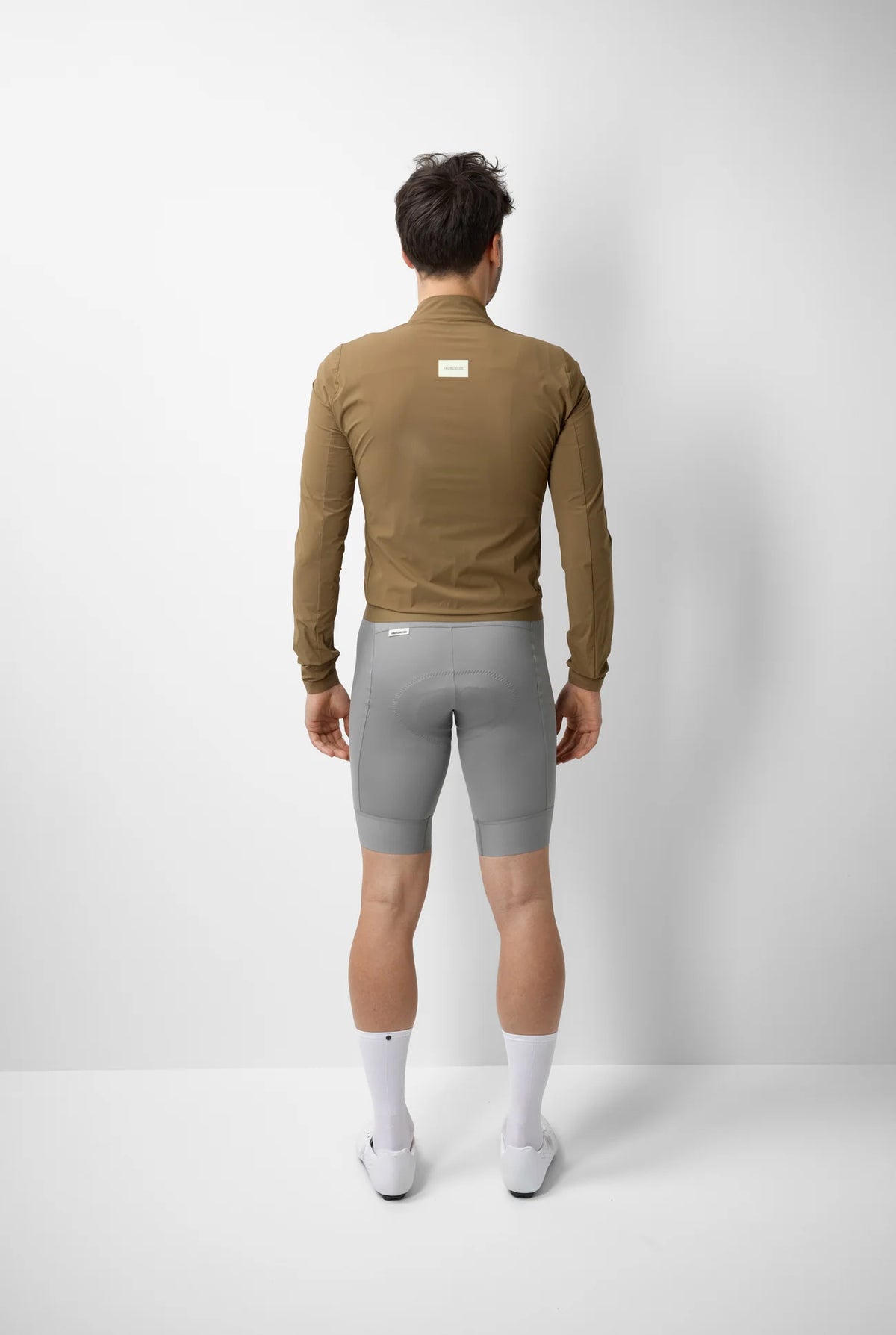 FINGERSCROSSED #ROAD Wind Jacket Men Walnut | メンズ サイクル ウィンドジャケット