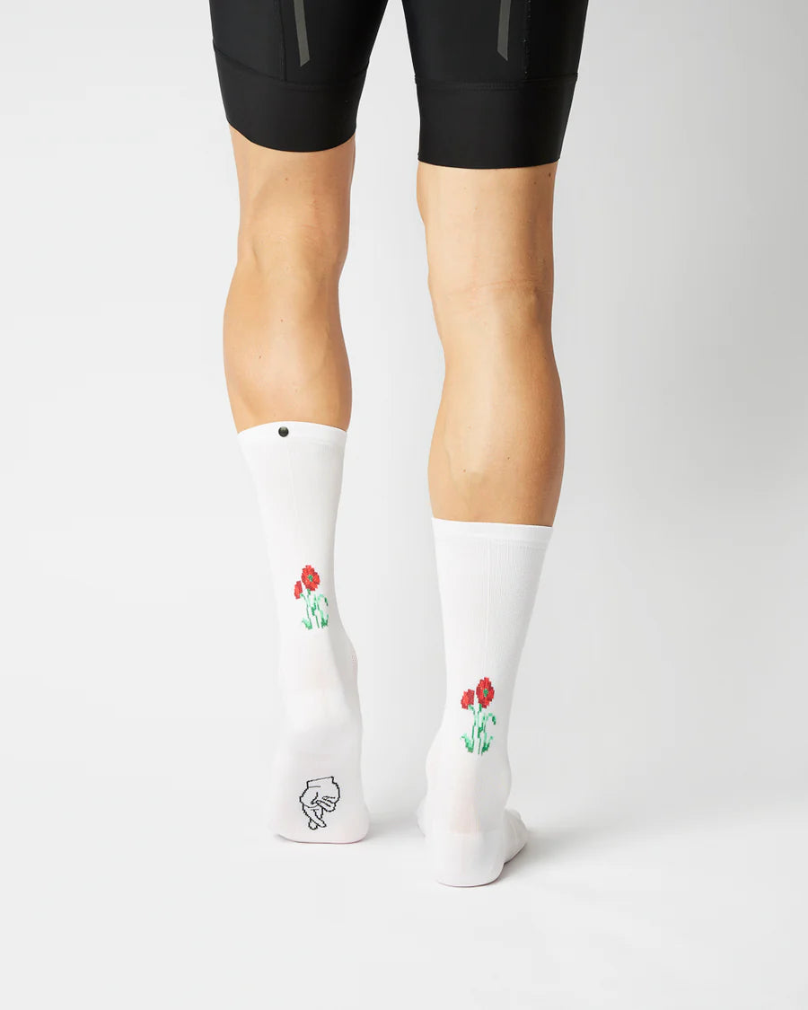 Fingerscrossed サイクルソックス ホワイト #Classic Souvenir Mohn | CYCLISM