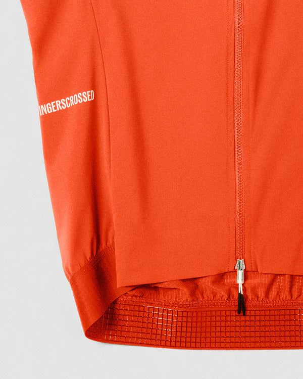 FINGERSCROSSED #ROAD Wind Vest Women Poppy Red（レッド）| ウィメンズ サイクル ベスト