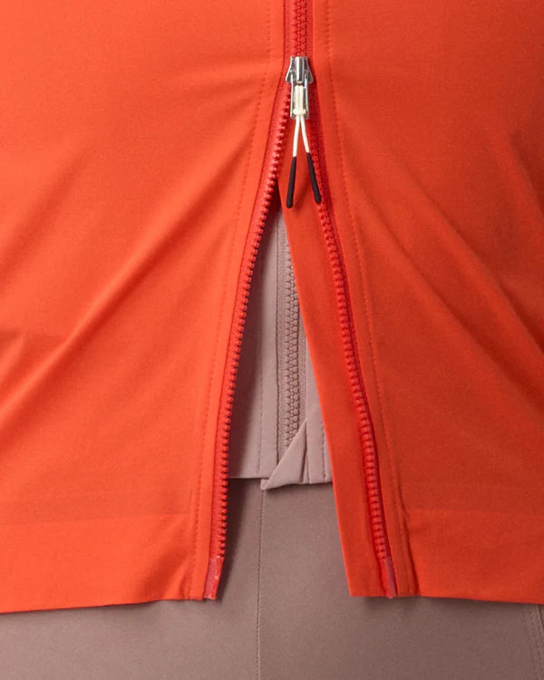 FINGERSCROSSED #ROAD Wind Vest Women Poppy Red（レッド）| ウィメンズ サイクル ベスト