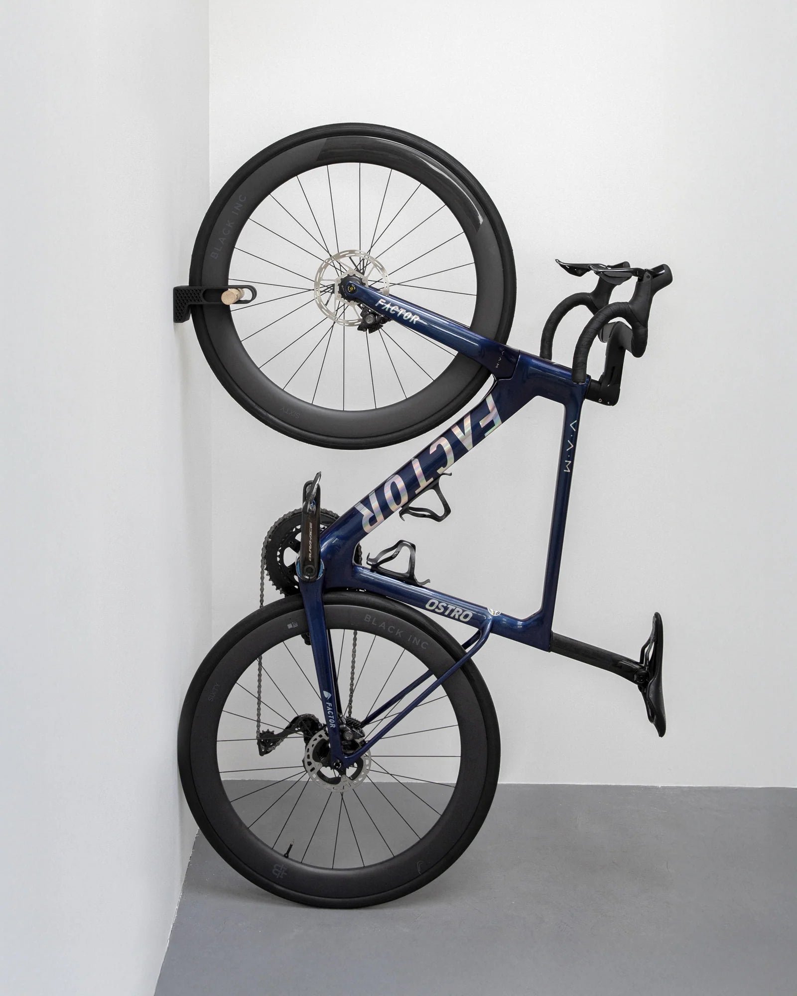 自転車本体 TONS Short Rack | A TONS Bicycle Stand - Vertical Wall Mount | Bike Rack