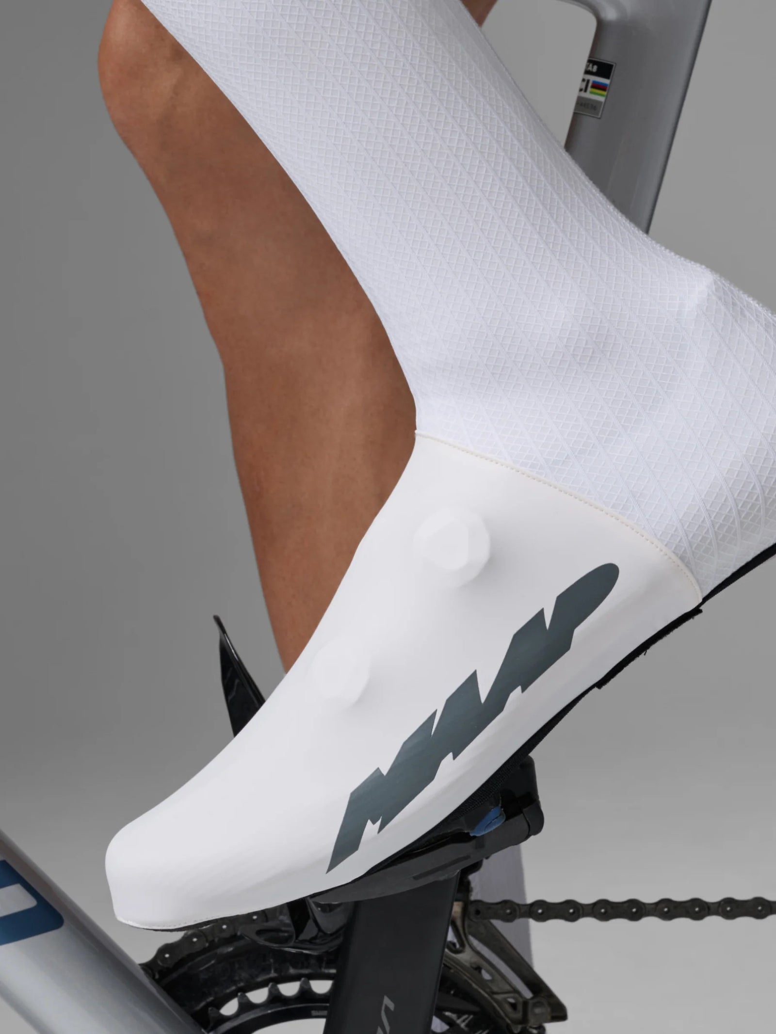 MAAP Pro Aero Sock White エアロサイクリングソックス | CYCLISM
