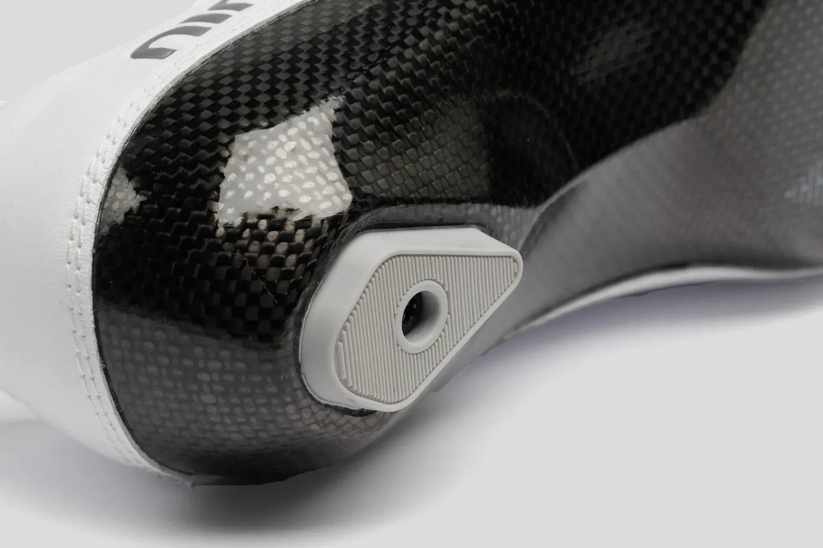 Nimbl ULTIMATE EXCEED White & Silver サイクルロードシューズ | CYCLISM