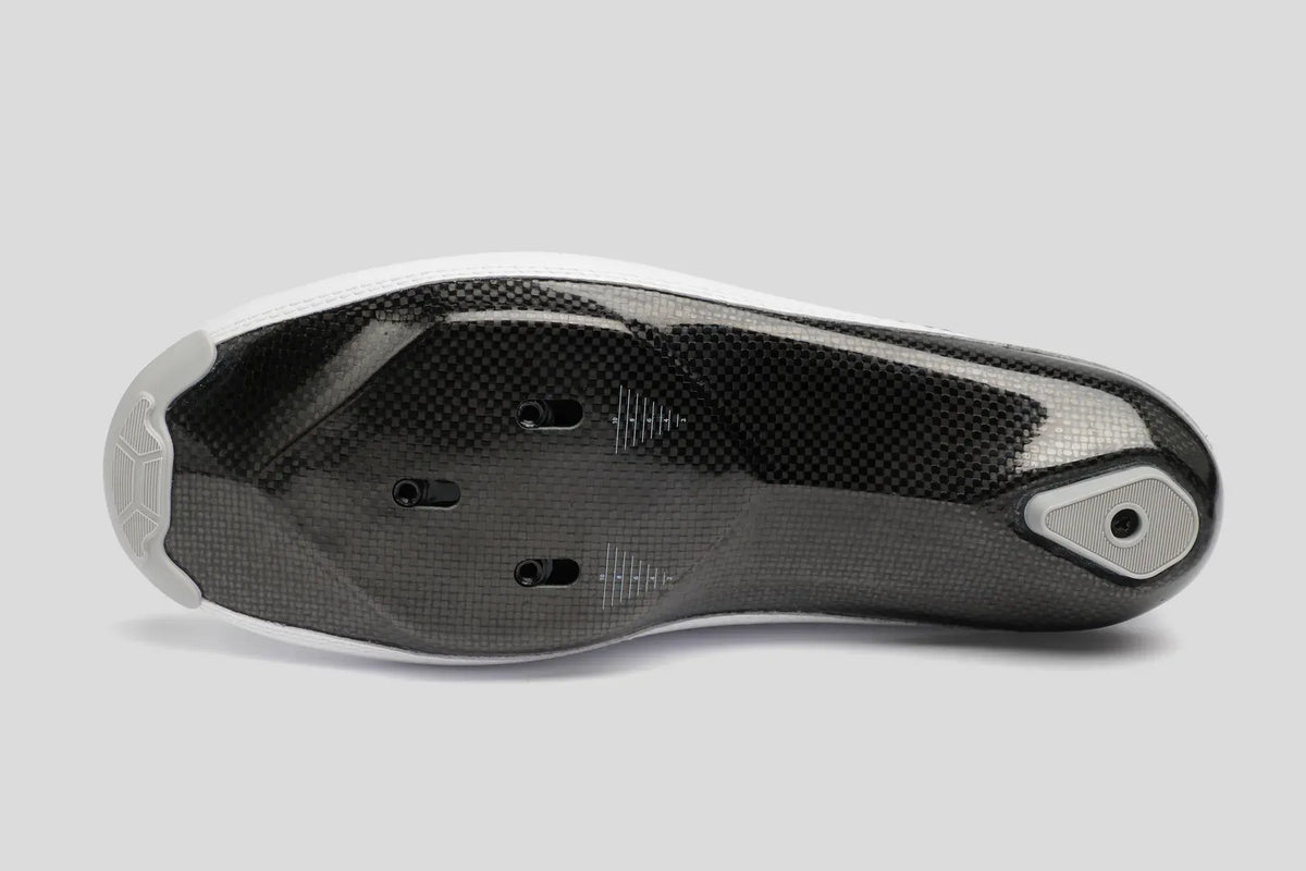 Nimbl ULTIMATE EXCEED White & Silver サイクルロードシューズ | CYCLISM