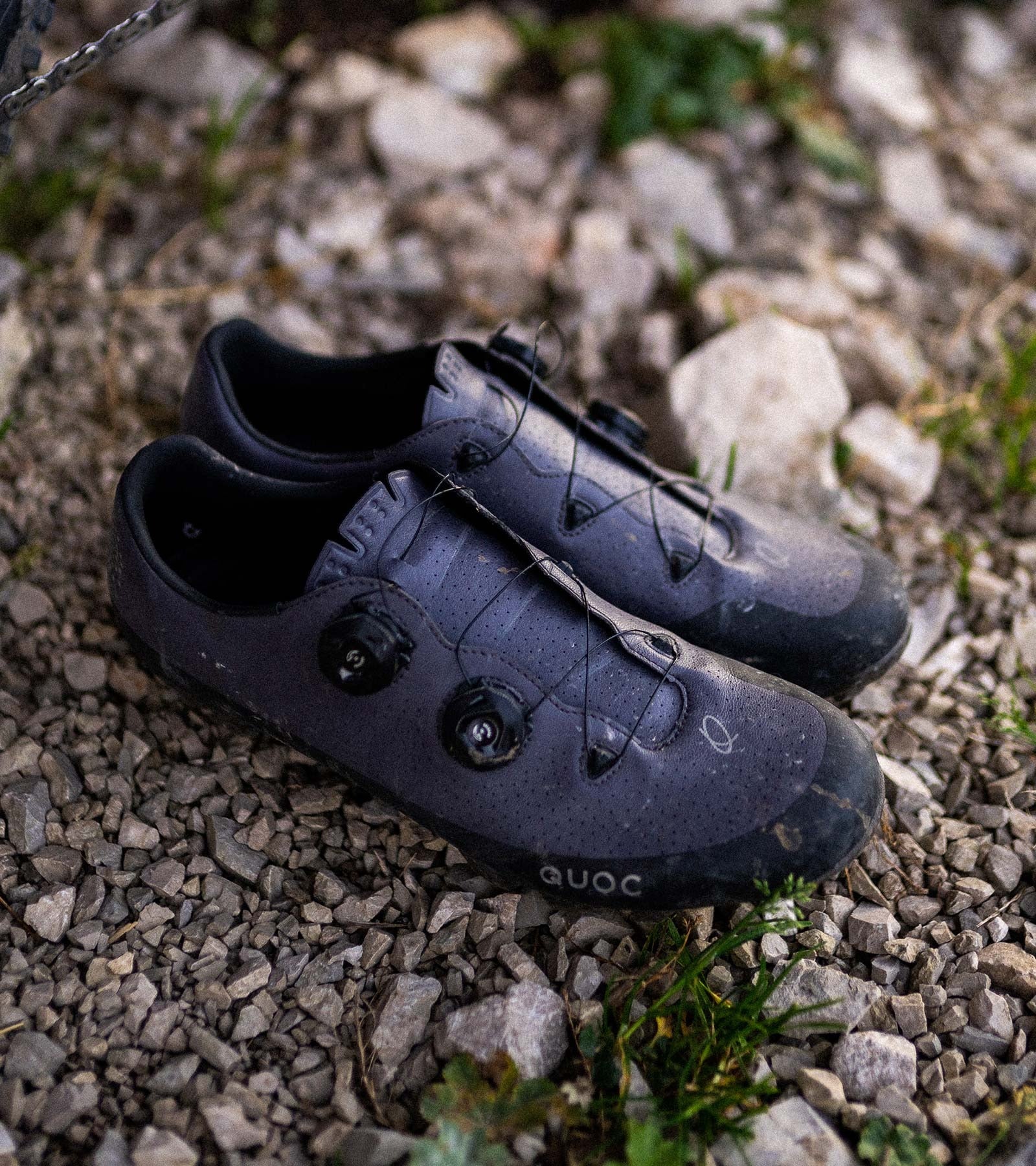 QUOC Gran Tourer XC チャコール｜グラベル & XC MTBシューズ