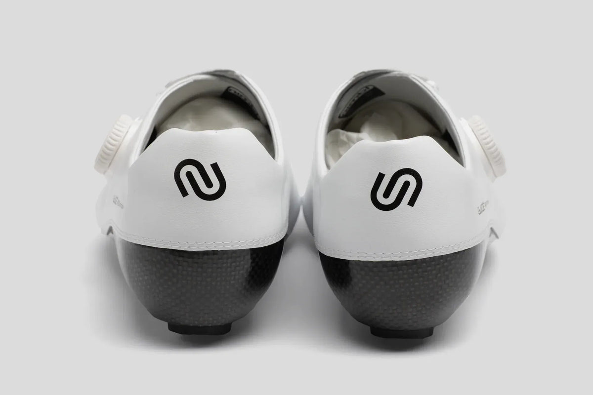 Nimbl ULTIMATE GLIDE Pro Edition White サイクリングシューズ | 高性能・軽量 | CYCLISM