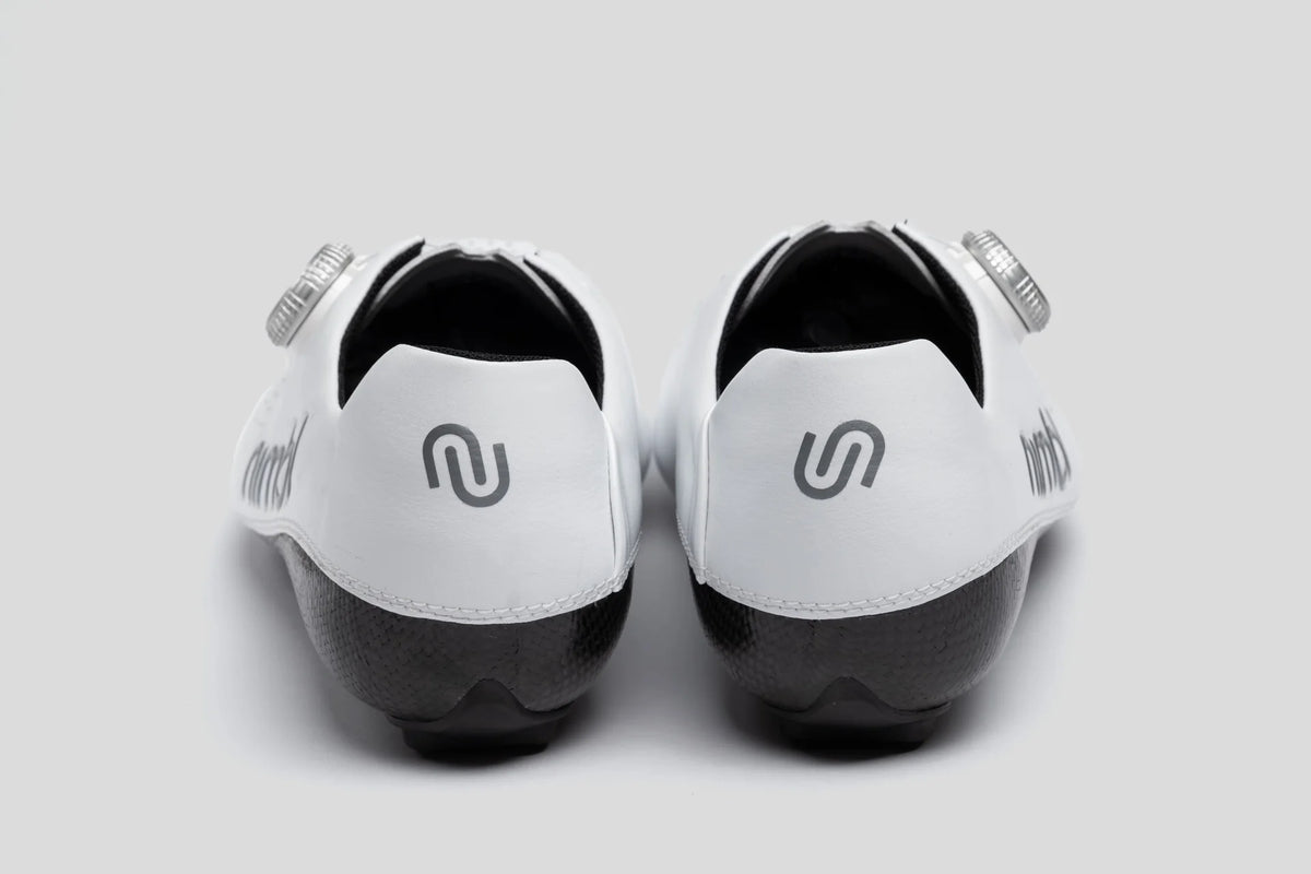 ULTIMATE / White-Silver