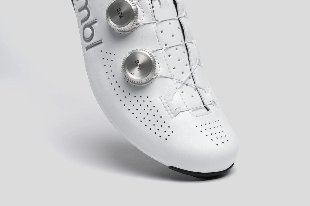 ULTIMATE / White-Silver