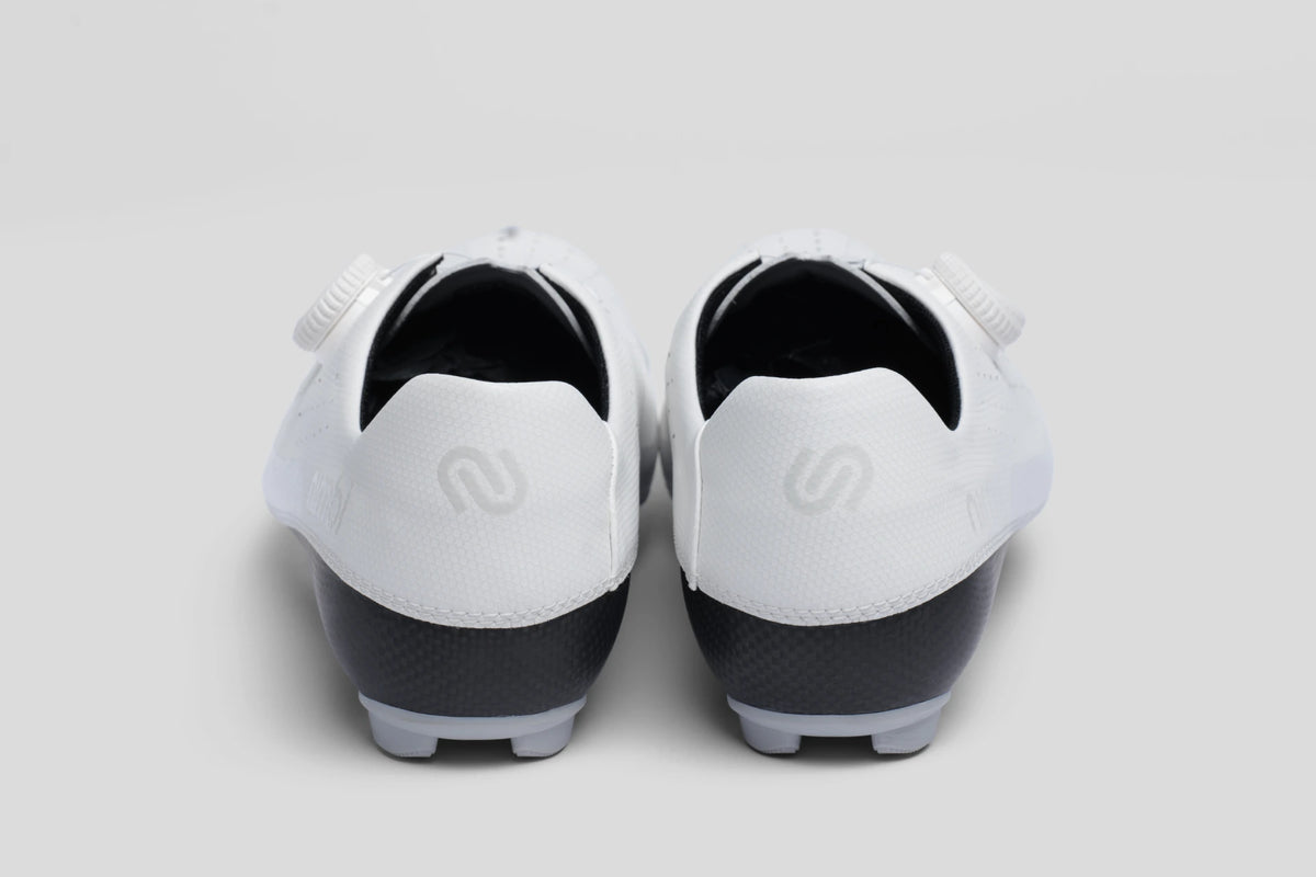 Nimbl URANO White (ホワイト)｜グラベル向けサイクリングシューズ｜CYCLISM