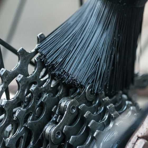 Muc-Off ドライブトレインブラシ | CYCLISM