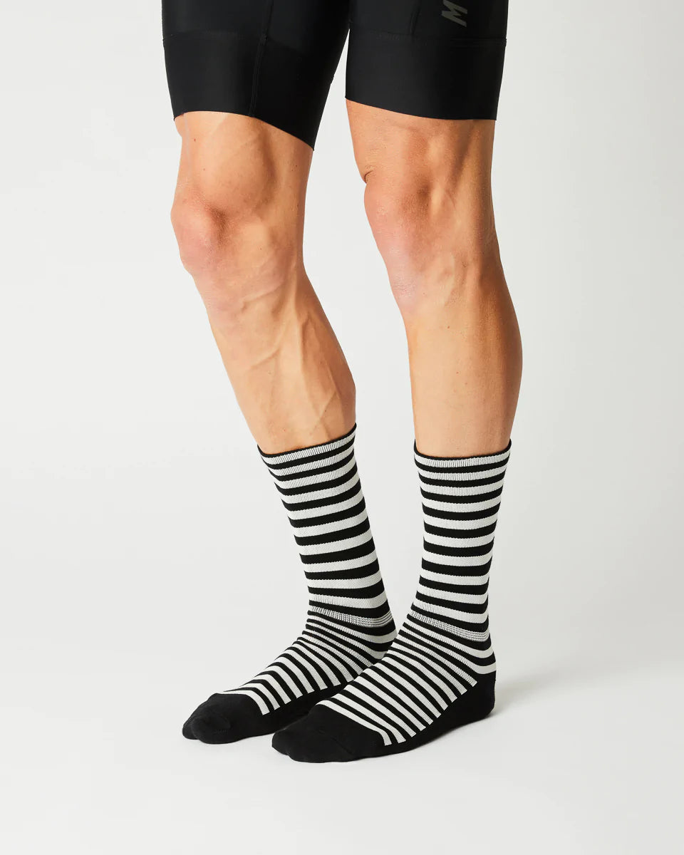 Fingerscrossed #Merino Winter Ringlet White/Black サイクルソックス  | CYCLISM