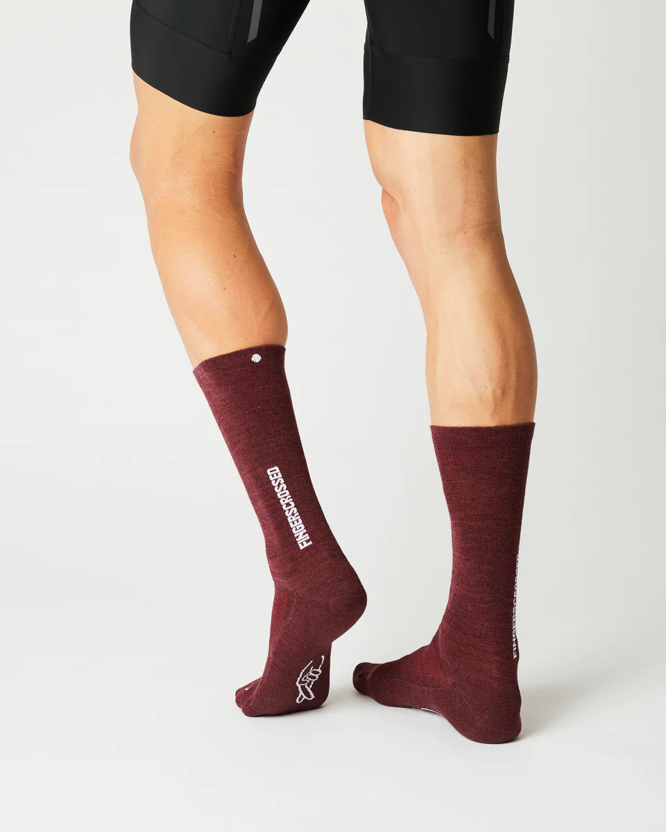 Fingerscrossed サイクルソックス #Light Merino Silk Bordeaux | CYCLISM