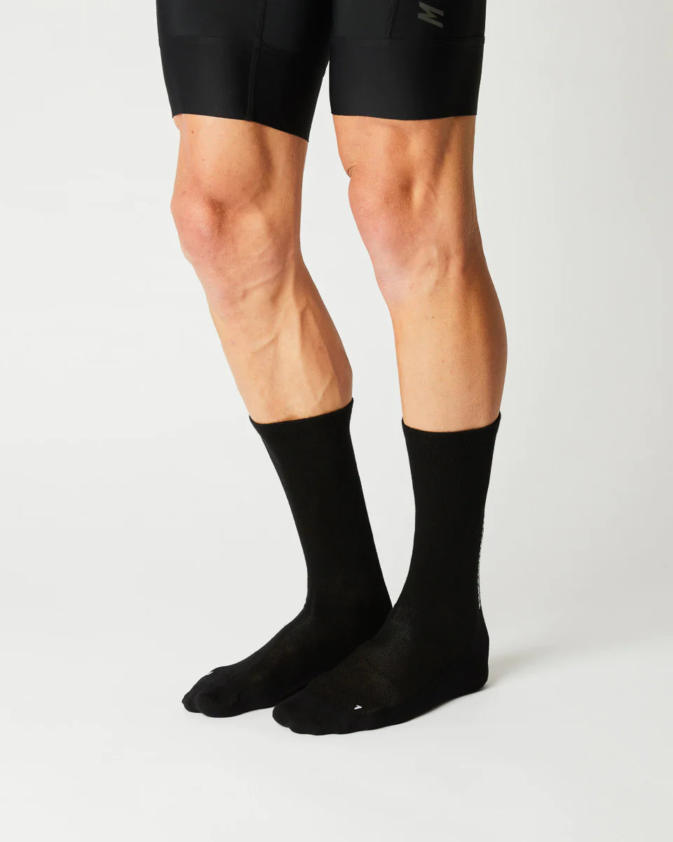 Fingerscrossed サイクルソックス #Light Merino Silk Black | CYCLISM