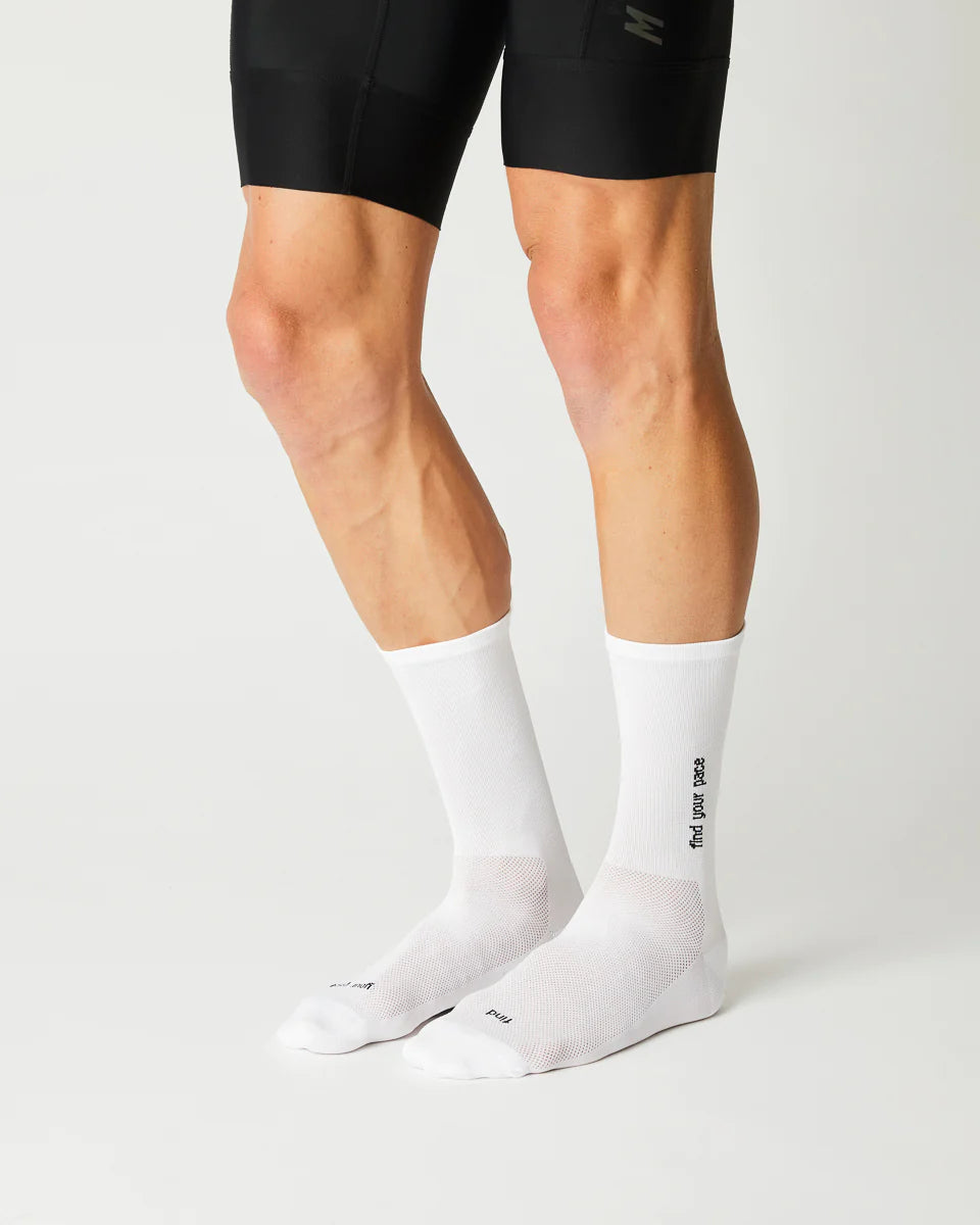 Fingerscrossed サイクルソックス #13_07 Find Your Pace | CYCLISM