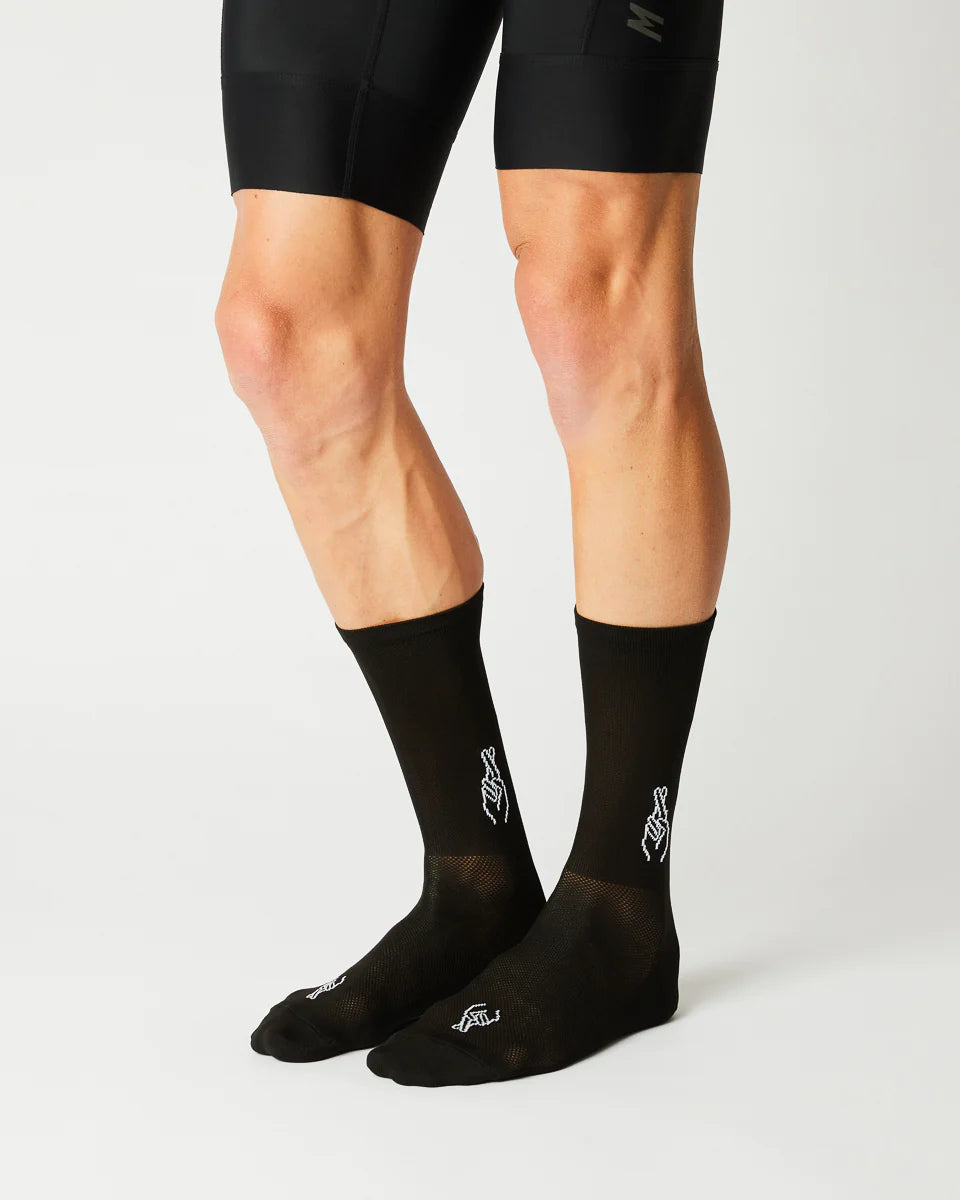 Fingerscrossed サイクルソックス #13_02 Logo Black | CYCLISM