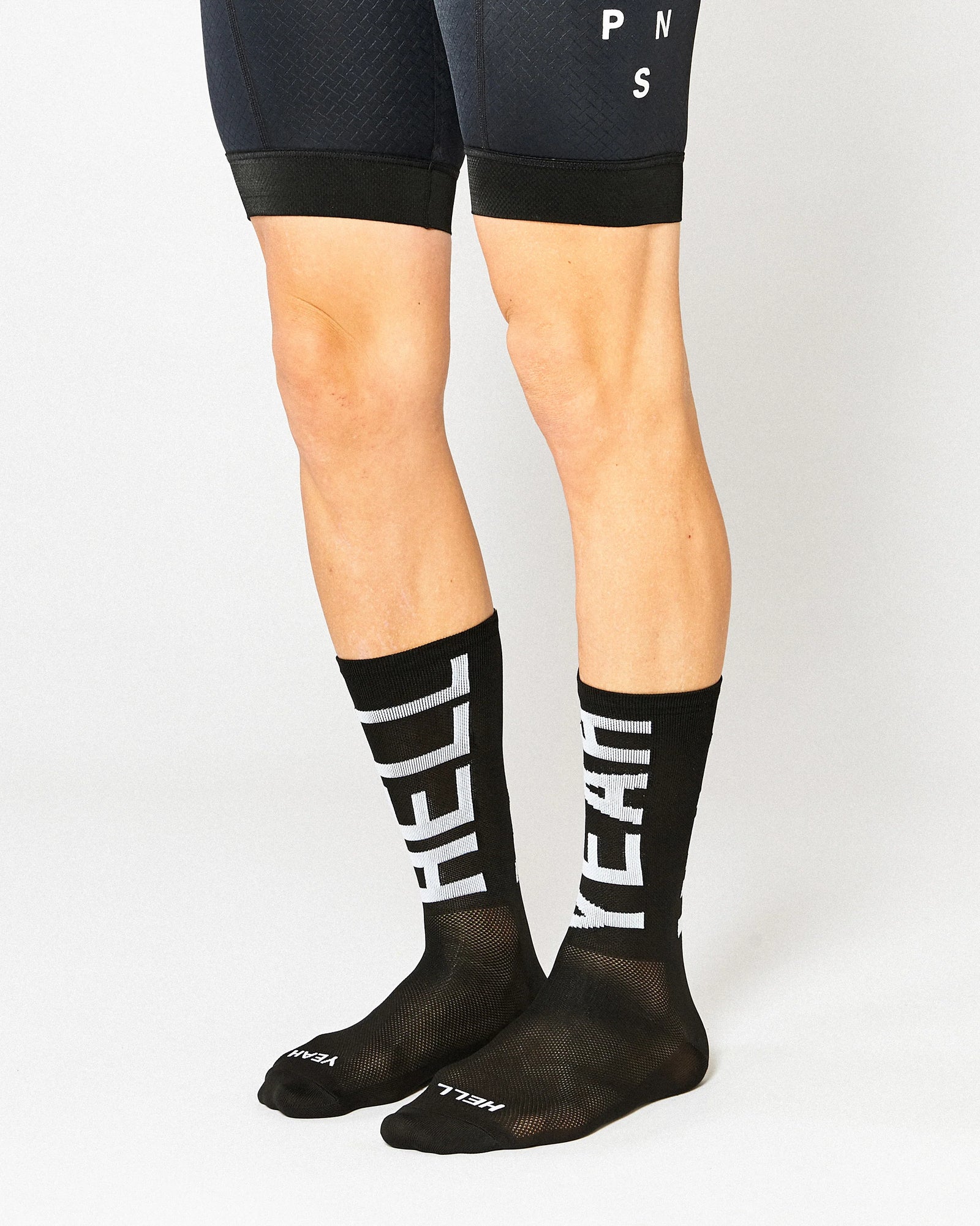 Fingerscrossed サイクルソックス #666 Hell Yeah Black 2.0 | CYCLISM