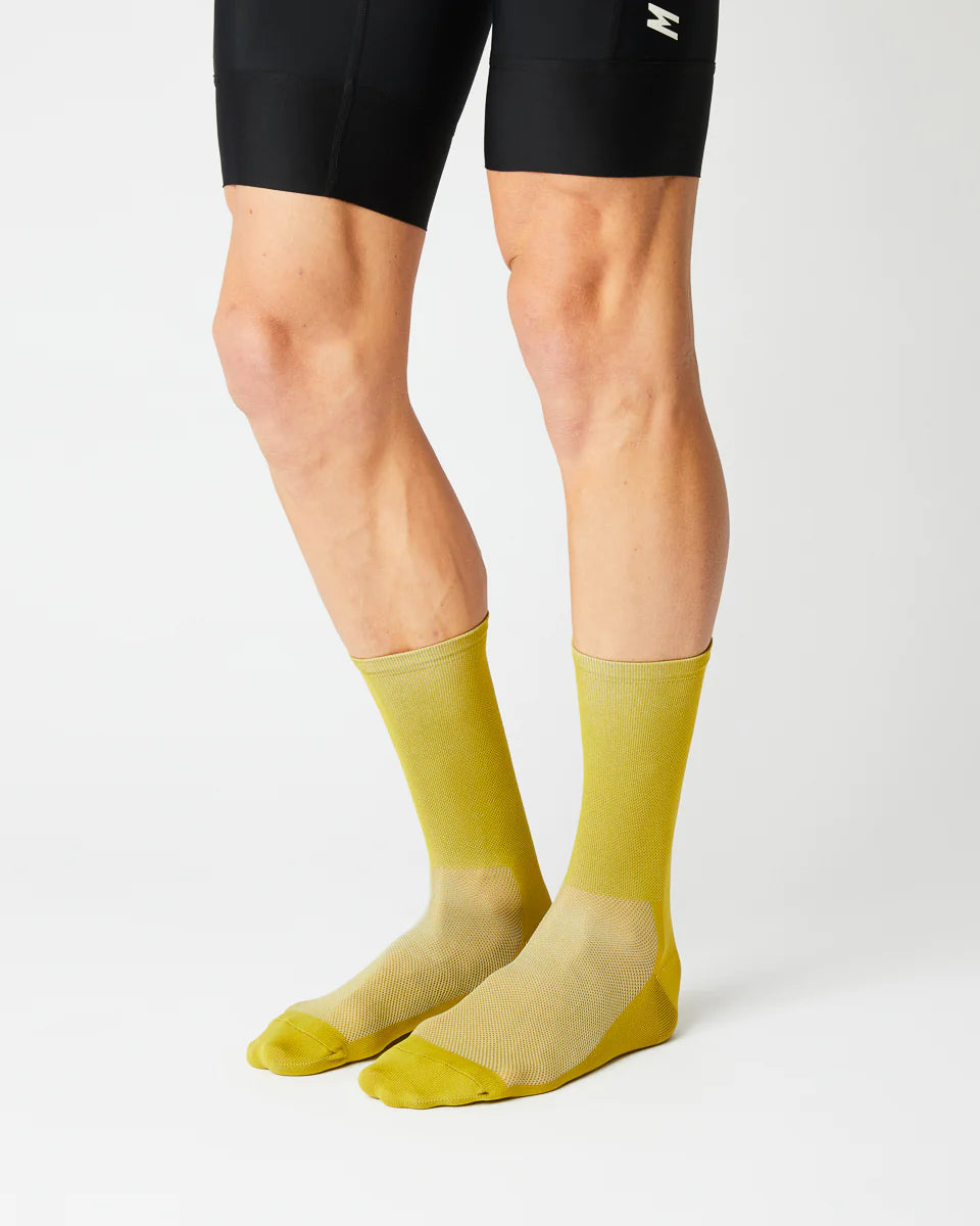 Fingerscrossed サイクリングソックス #022 Mittelscharf | CYCLISM