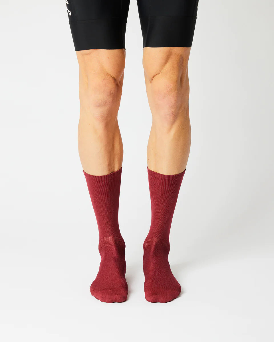 Fingerscrossed サイクルソックス #003 Classic Merlot | CYCLISM