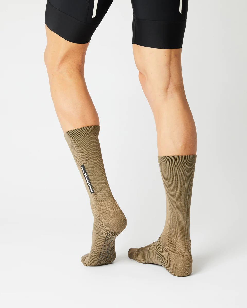 Fingerscrossed #OFF Road Walnut サイクルソックス | CYCLISM Edit alt text