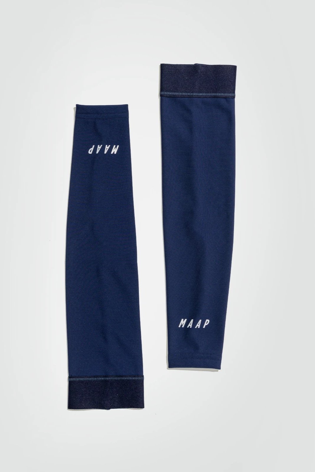 MAAP Base Navy アームウォーマー | CYCLISM
