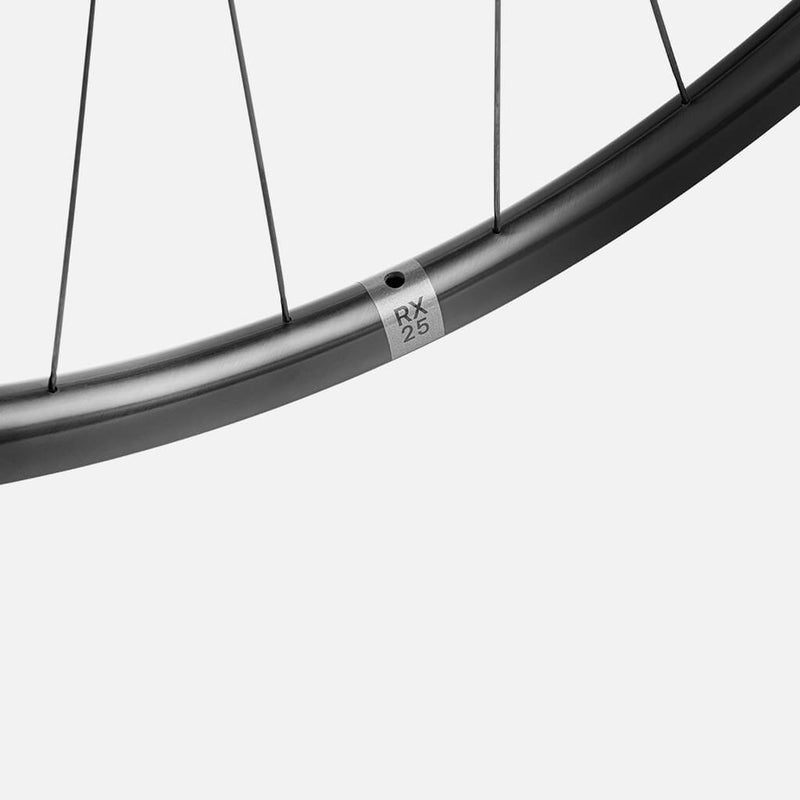 Beast Components の日本公式パートナー CYCLISM