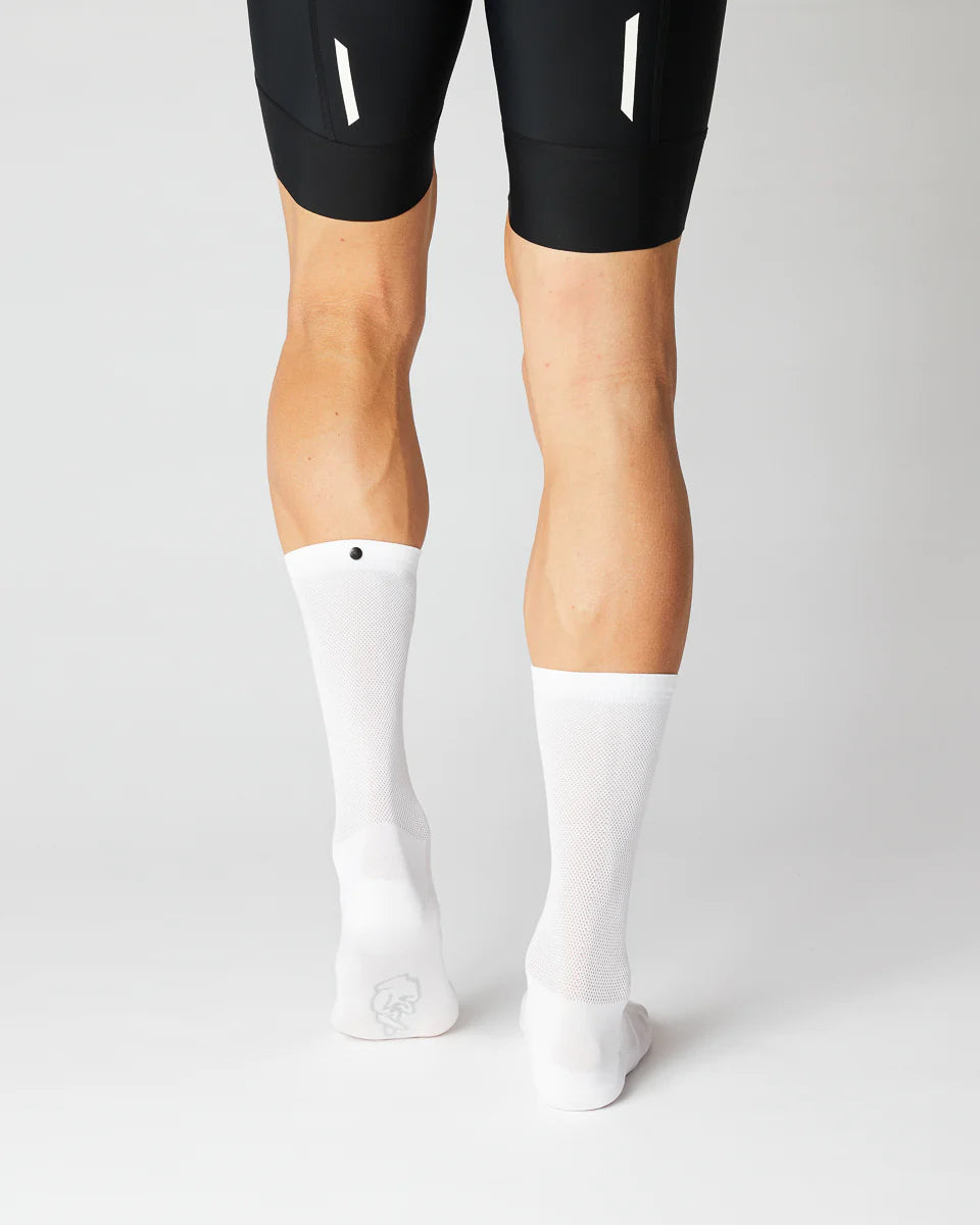Fingerscrossed サイクルソックス #Super Light White | CYCLISM